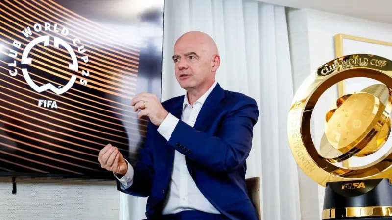 Италия отказалась поддерживать переизбрание Инфантино на пост главы FIFA